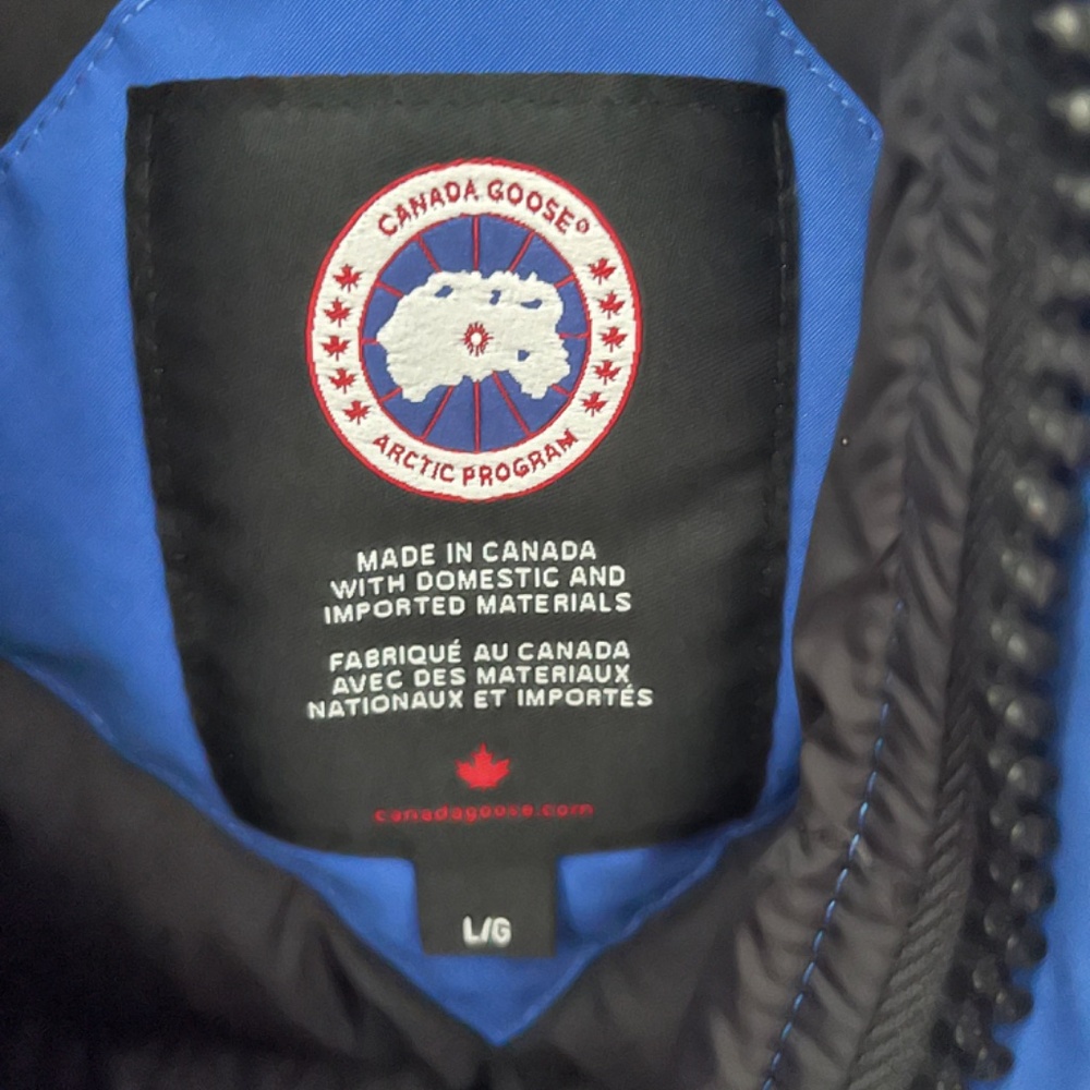 Canada Goose Chilliwack bomber BPI blue jacket - Picture 3 of 4